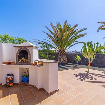 Gisher Villa Playa Blanca